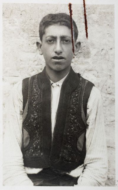 Fotografija Mladena Uroševića iz Trlića, nestalog, verovatno u Beogradu, 29. 10. 1941.